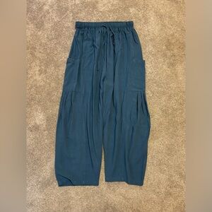 Women’s Small Teal Wide-Leg Pants with Pockets